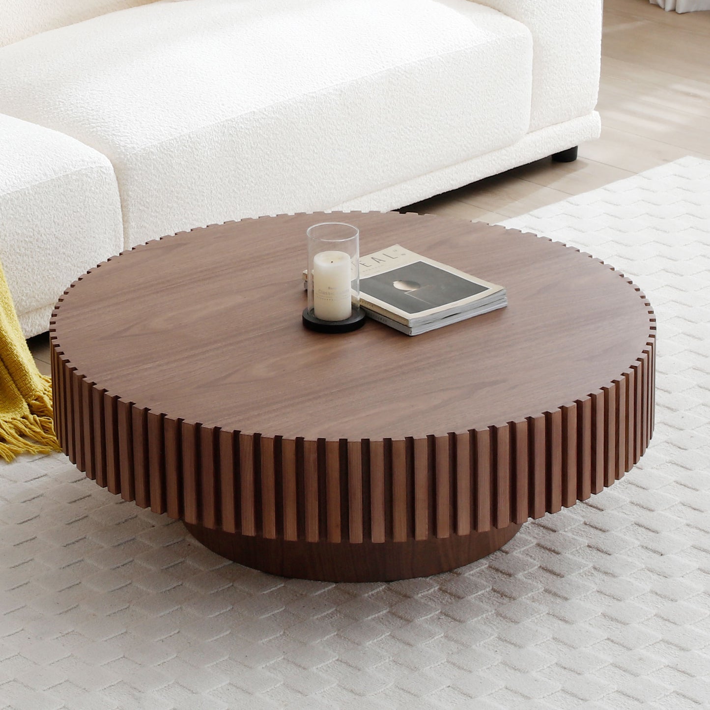 31.49'' Round Coffee Table Small Coffee Table for Apartment, Modern Living Room Coffee Table with Sturdy Pedestal,WALNUT