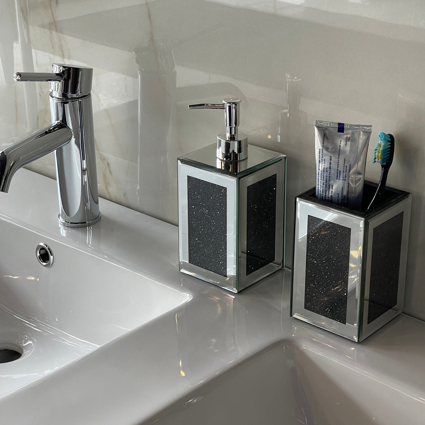 Ambrose Exquisite 2 Piece Square Soap Dispenser and Toothbrush Holder Bathroom Accessories